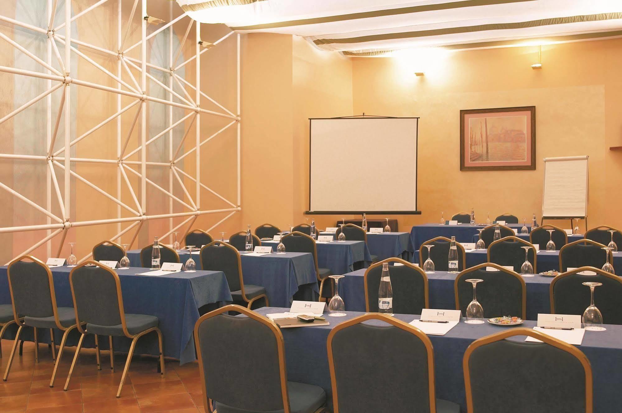 Hesperia Centro Hotel Zaragoza