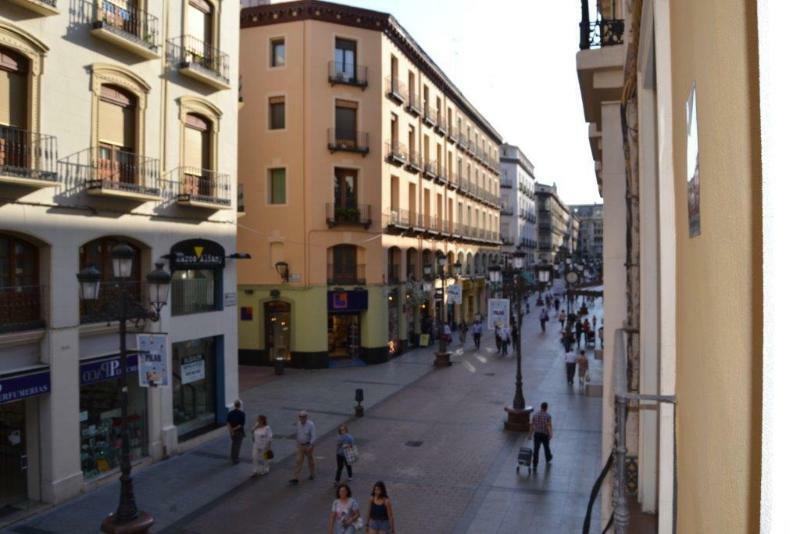 Dos Torres Pilar - Balcones Con Vistas Al Pilar Apartamento Zaragoza