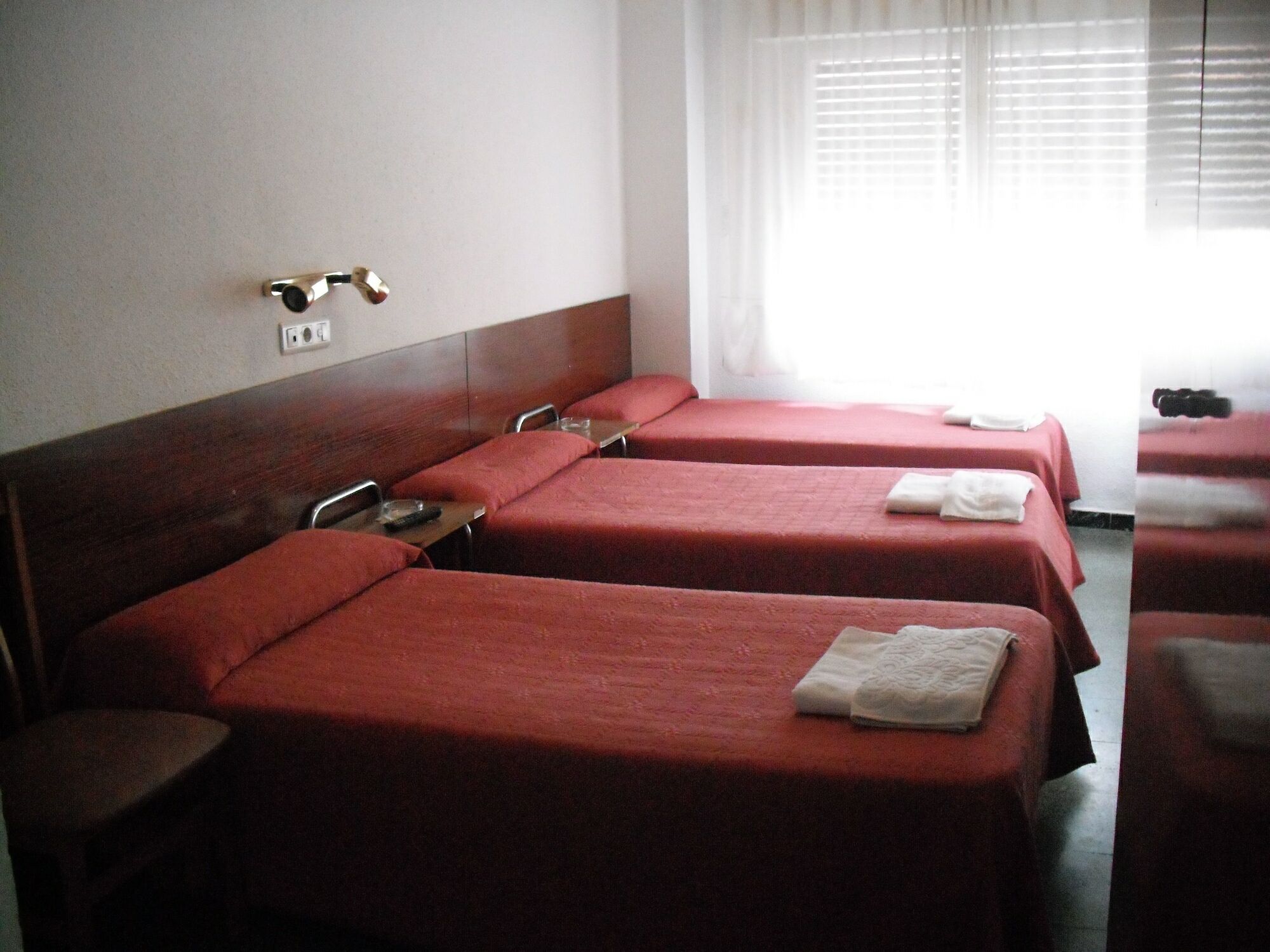 Hostal Cumbre Zaragoza