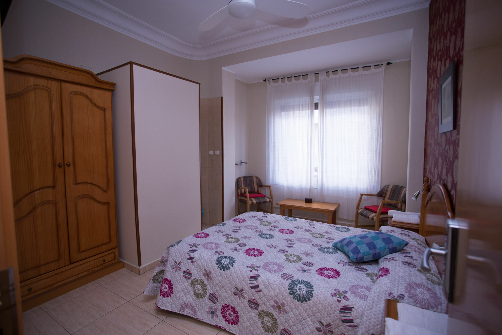Navarra Hotel 2*