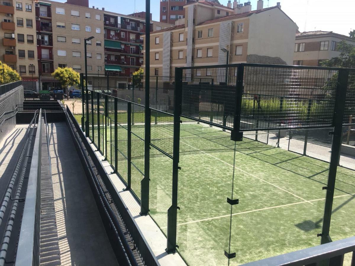 Oupen De Dor- San Lazaro. Puente De De Piedra. El Pilar Apartamento Zaragoza