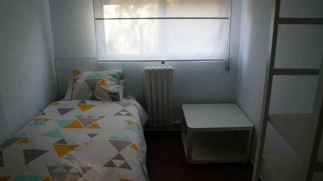 Apartamento Apartamento En C/ Genoveva Torres Morales *