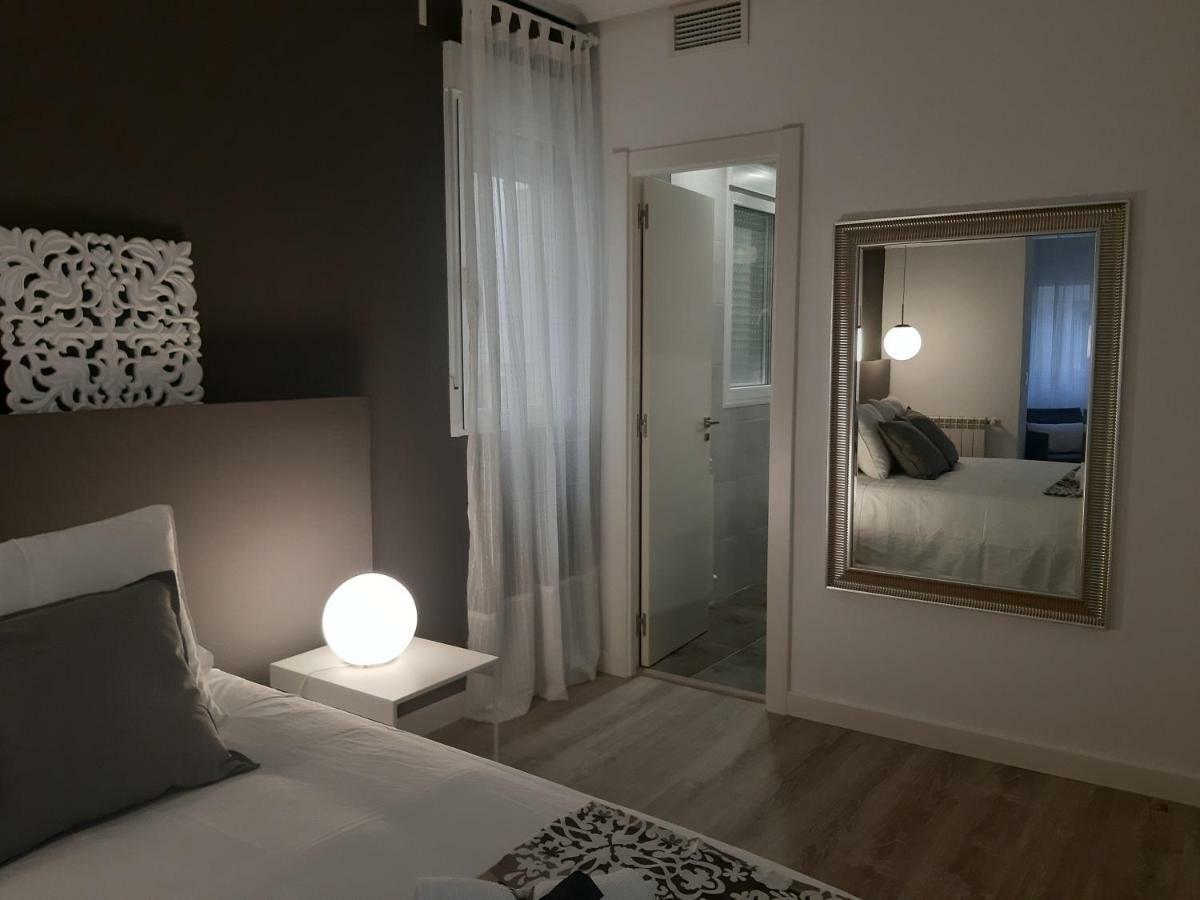 La Parada De Conde Aranda Apartment *
