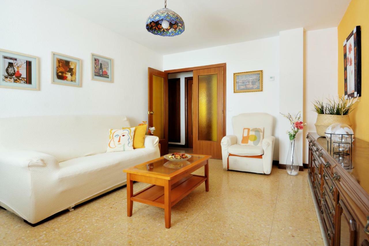 Torrenueva Apartment *