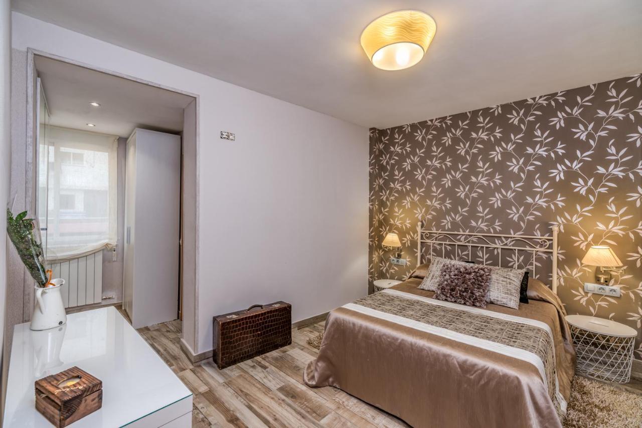 Alojamiento Turístico Puerta Del Carmen Apartamento Zaragoza