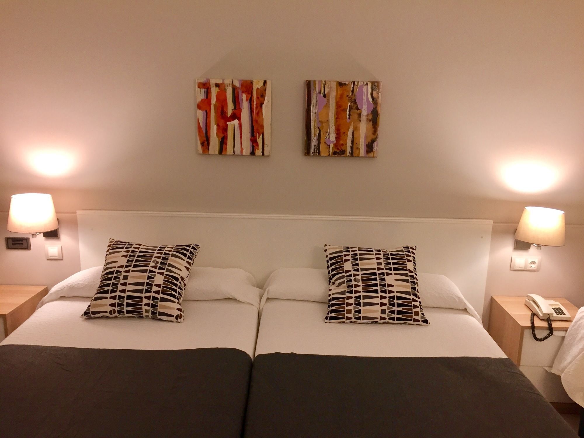 Hotel Rio Arga 2*