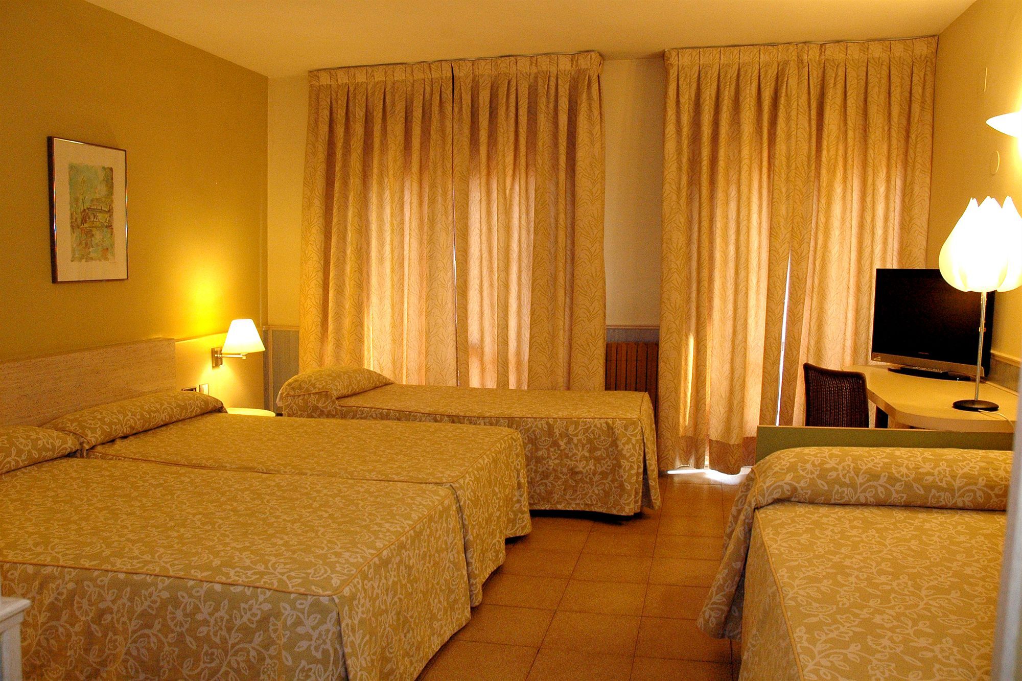 Hotel Rio Arga 2* Zaragoza