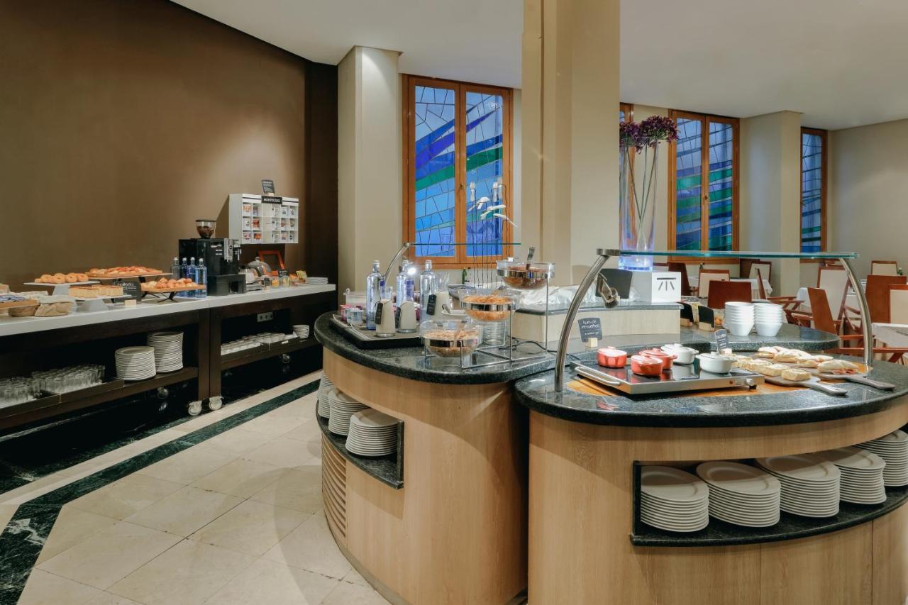 Hesperia Centro Hotel 3*