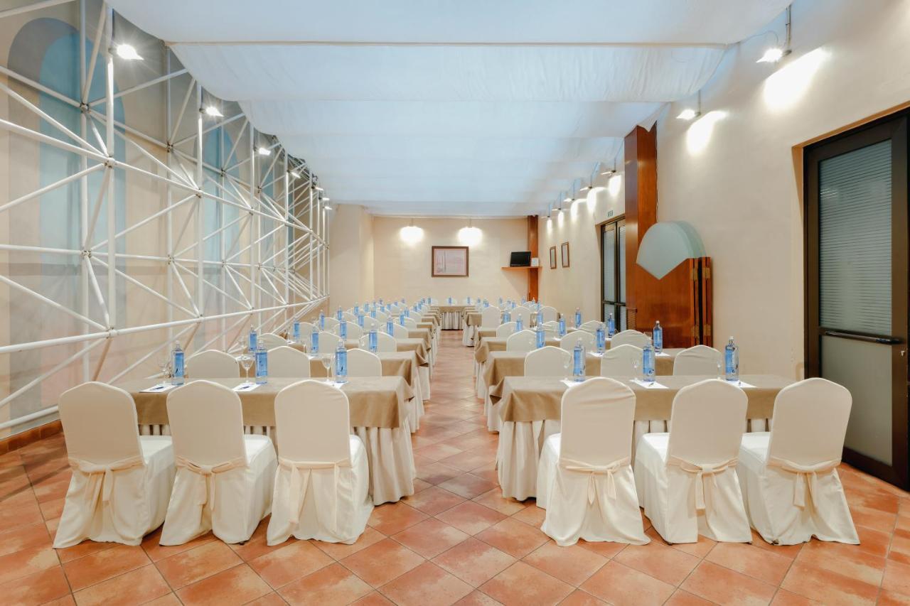 Hesperia Centro Hotel 3*