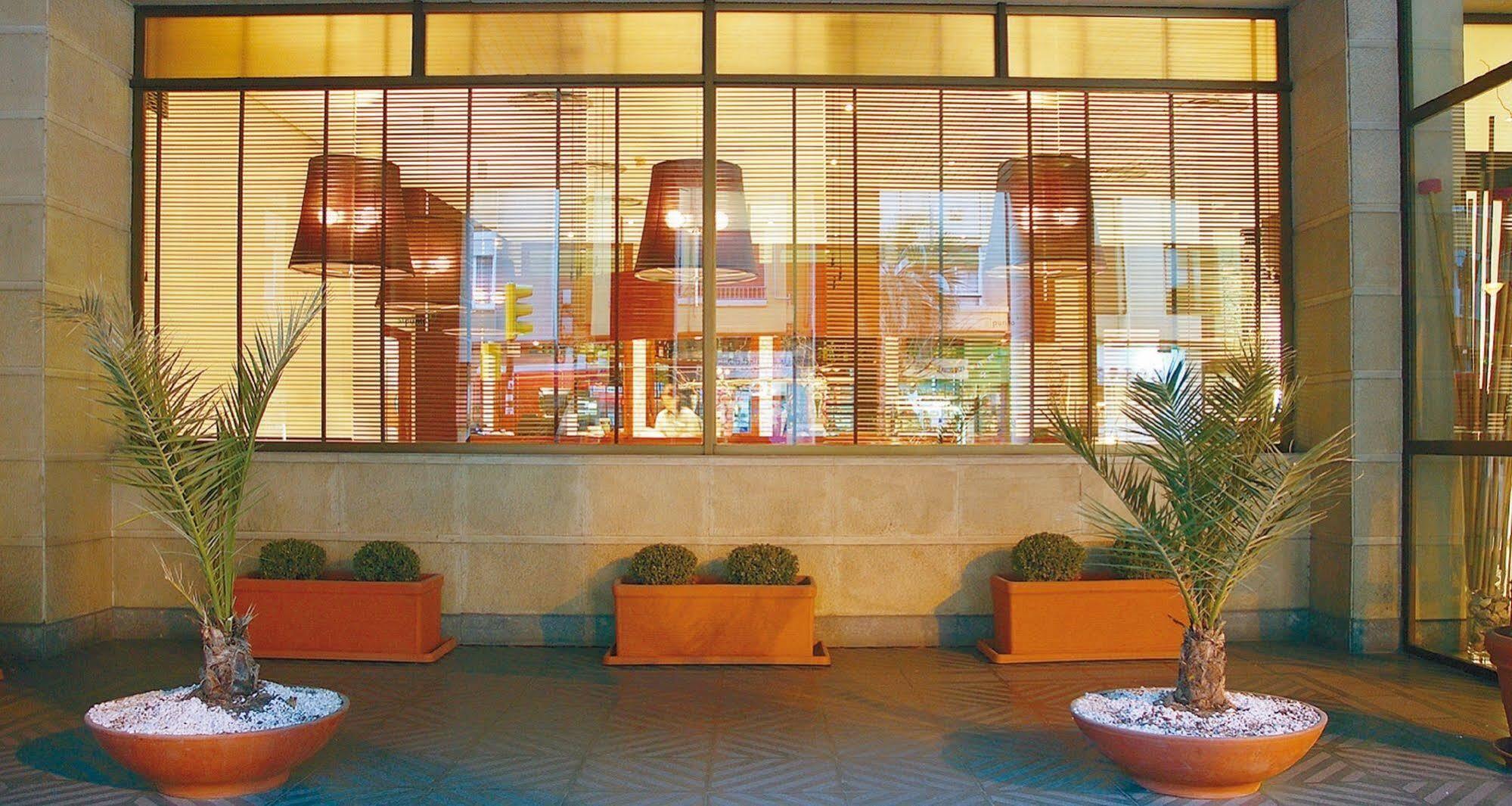 Hesperia Centro Hotel 3*