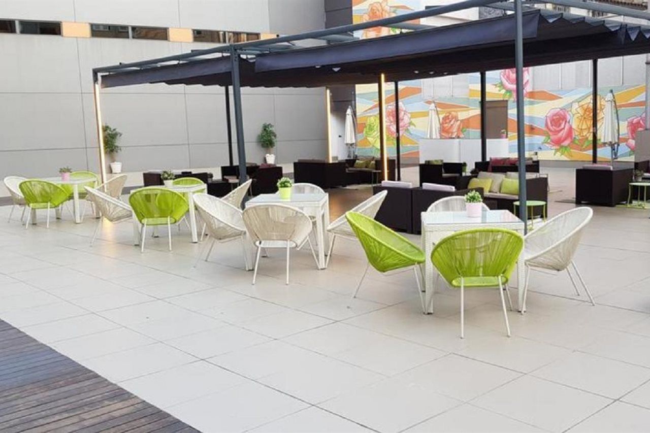 Vincci Zentro Hotel 4*